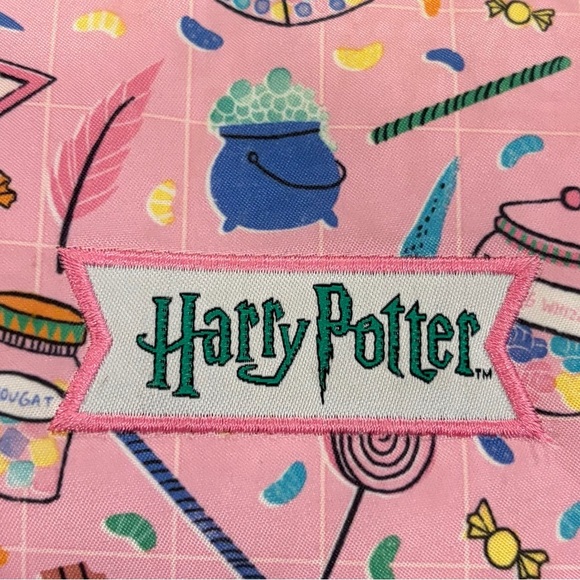 JuJuBe x Harry Potter Honeydukes Pink Crossbody Bag | Wizarding World - Picture 8 of 13